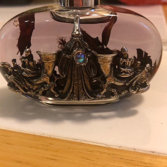 “Beautiful” Gnome/Wizard Oil Lamp - Picture 1 of 5